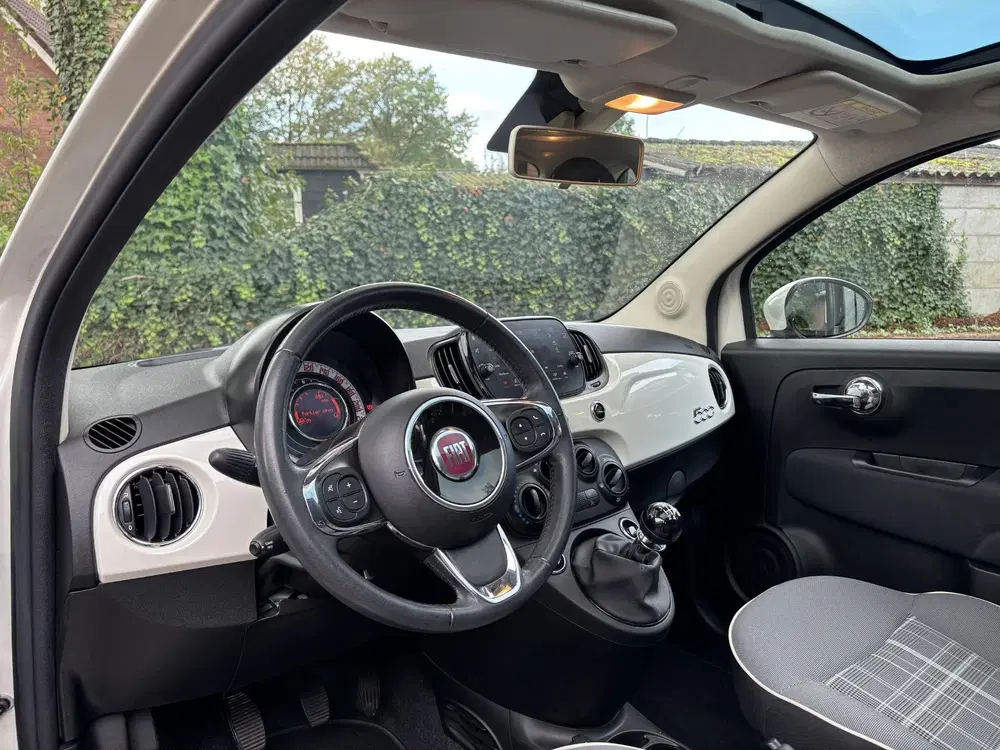 Fiat 500 0.9 TwinAir Turbo Lounge uit 2019, foto 10