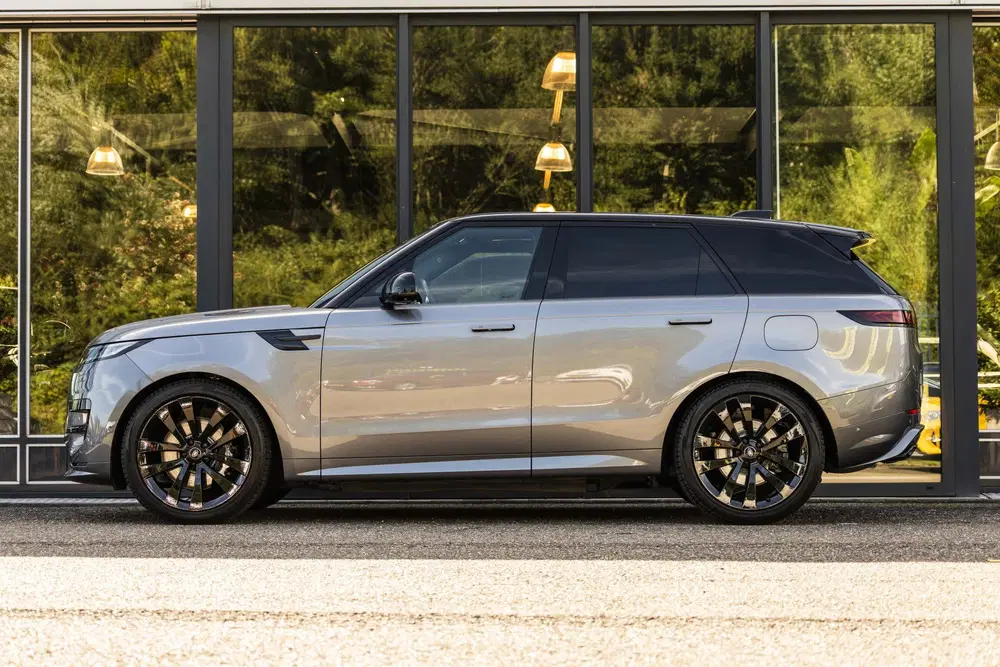 Land Rover Range Rover Sport 3.0 P440e Dynamic SE 23" uit 2023, foto 12