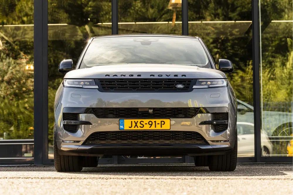 Land Rover Range Rover Sport 3.0 P440e Dynamic SE 23" uit 2023, foto 3