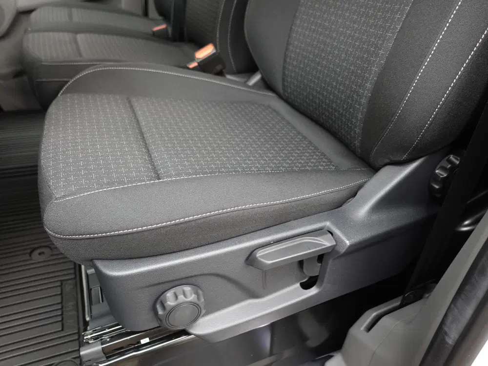 Ford Transit Custom 300 2.0 TDCI L2H1 Airco Cruise Navigatie uit 2024, foto 10