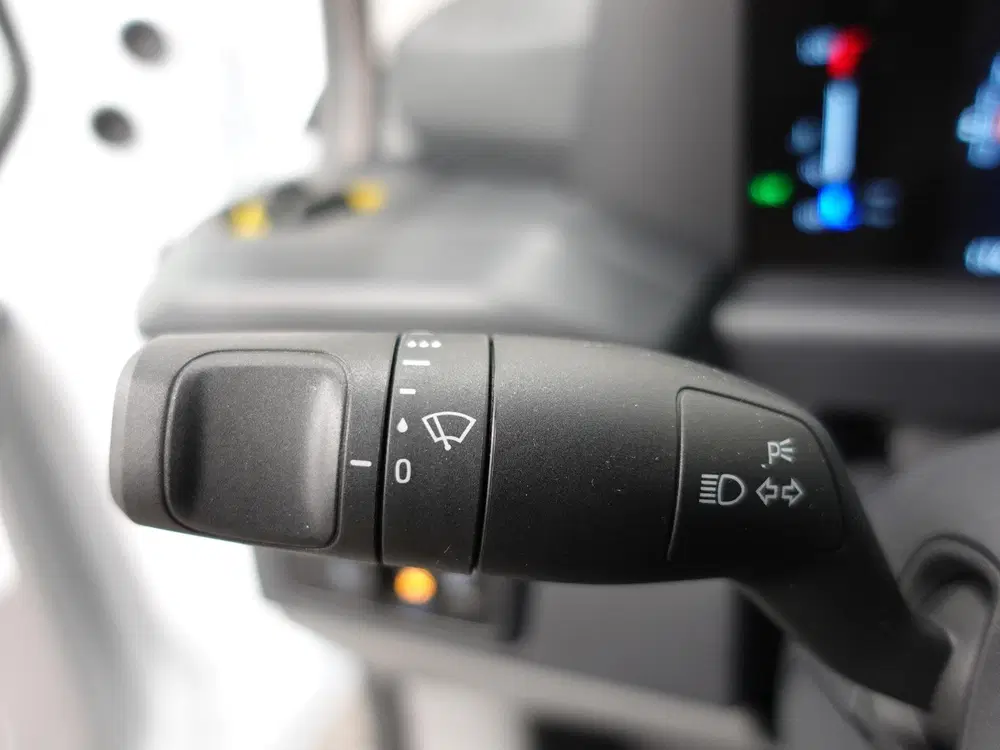 Ford Transit Custom 300 2.0 TDCI L2H1 Airco Cruise Navigatie uit 2024, foto 15