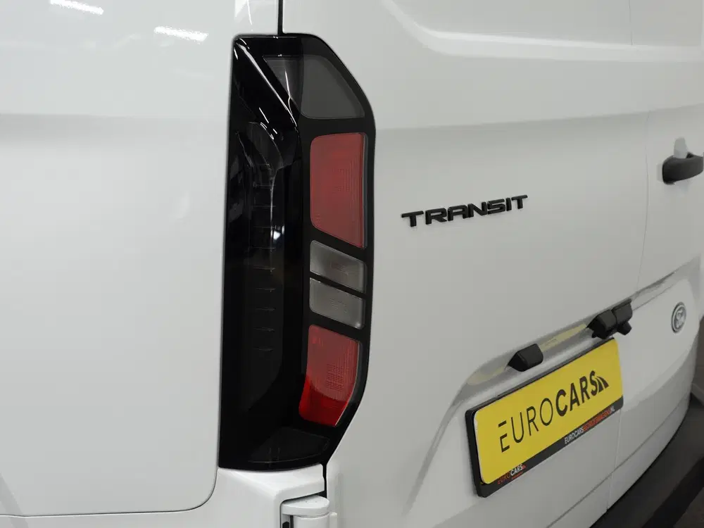 Ford Transit Custom 300 2.0 TDCI L2H1 Airco Cruise Navigatie uit 2024, foto 7