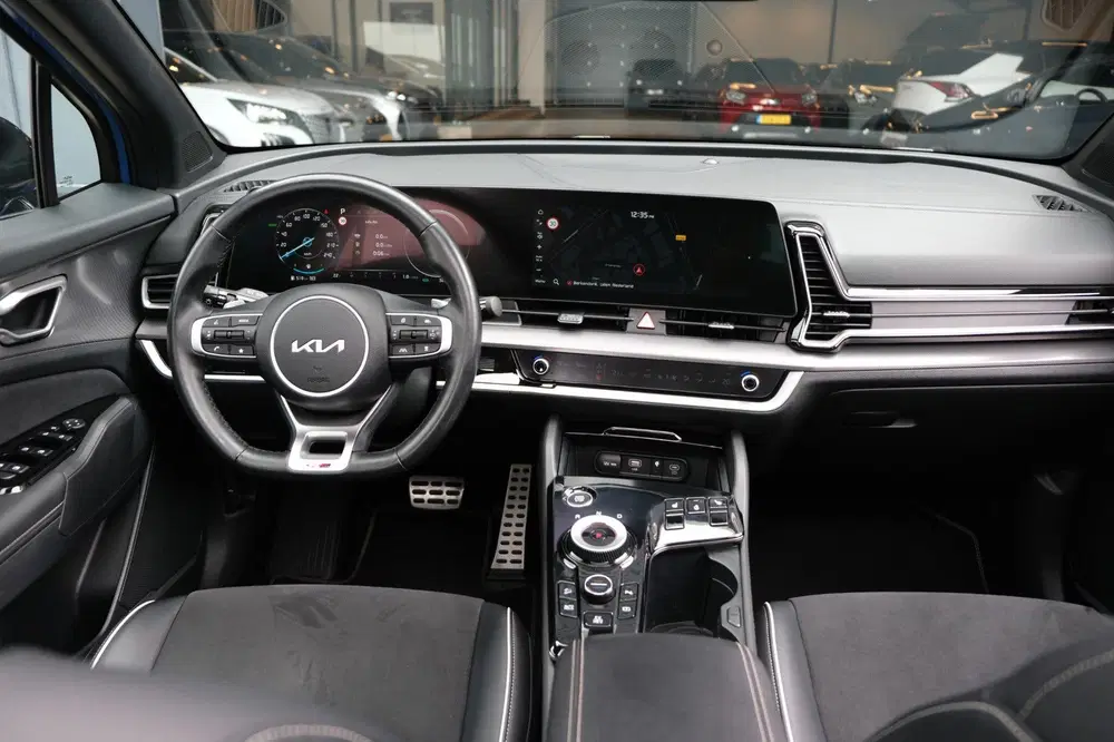 Kia Sportage 1.6 T-GDi Plug-in Hybrid AWD GT-Line *PANO uit 2022, foto 10