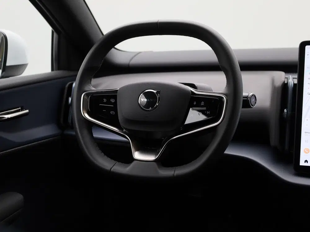Volvo EX30 P5 Long Range Core uit 2024, foto 10