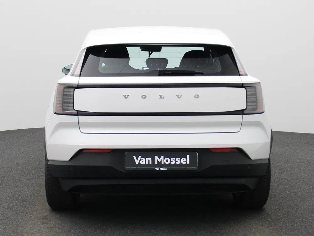 Volvo EX30 P5 Long Range Core uit 2024, foto 5