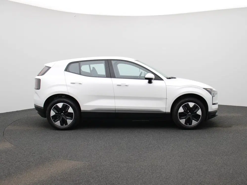 Volvo EX30 P5 Long Range Core uit 2024, foto 6