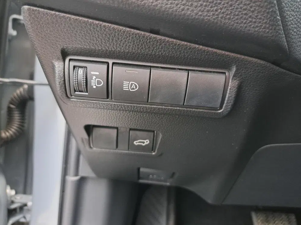 Toyota Corolla Cross Hybrid 140 Style Dodehoekdetectie uit 2025, foto 12