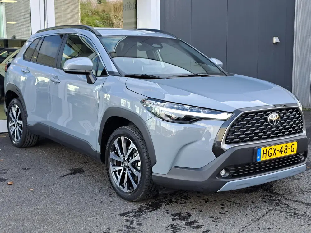 Toyota Corolla Cross Hybrid 140 Style Dodehoekdetectie uit 2025, foto 3
