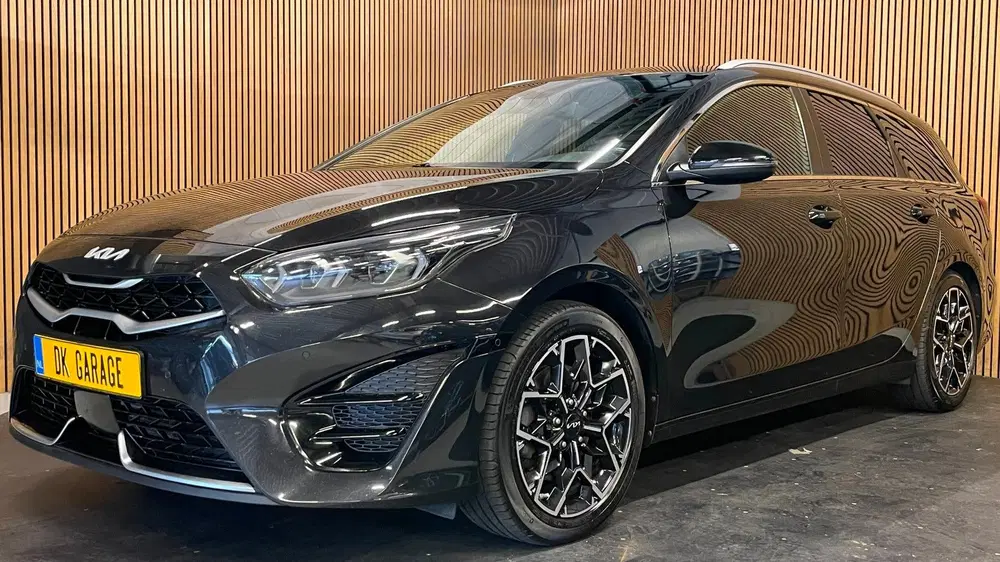 Kia Ceed 1.5 T-GDi GT-Line uit 2024, foto 5