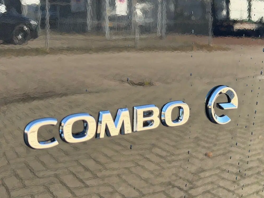 Opel Combo 136PK Electric 50kWh Snelladen 275km WLTP uit 2022, foto 14