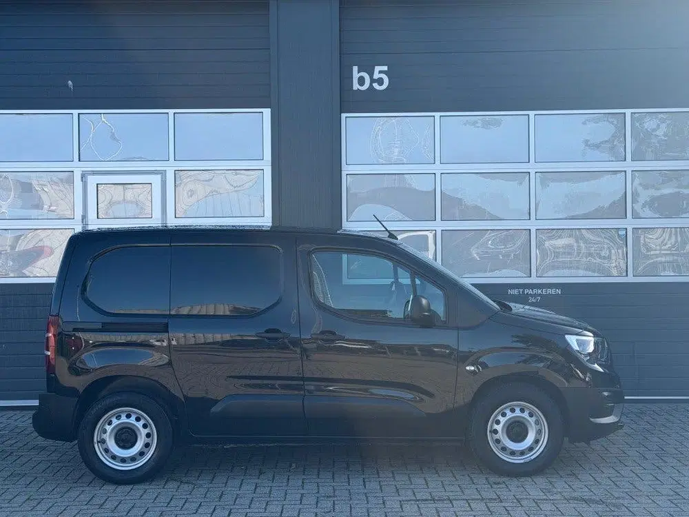Opel Combo 136PK Electric 50kWh Snelladen 275km WLTP uit 2022, foto 2