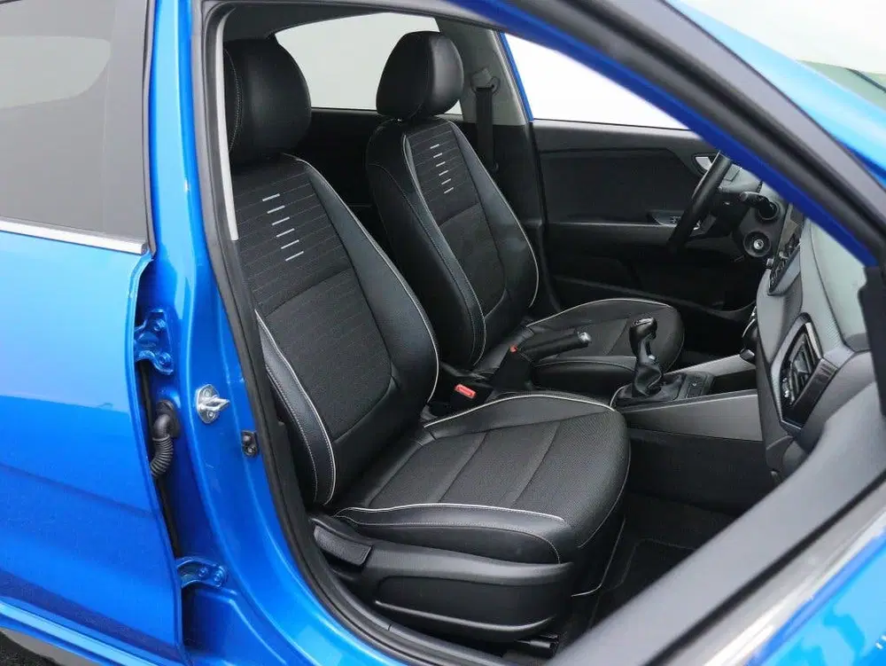 Kia Rio 1.0 T-GDi MHEV GT-Line uit 2023, foto 10
