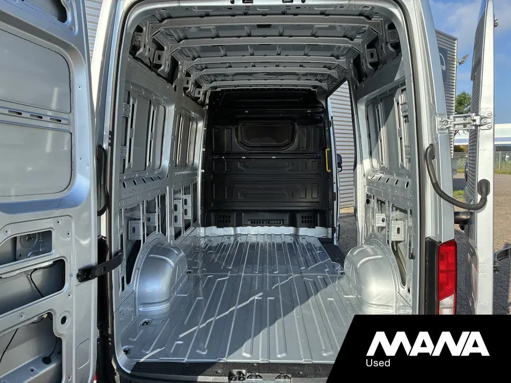 Volkswagen Crafter 35 2.0 TDI L3H3 177pk Automaat LED Standk uit 2022, foto 6