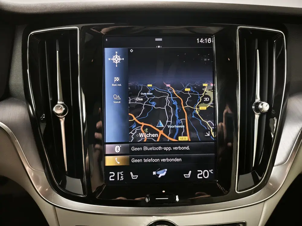 Volvo V60 2.0 B3 Momentum Business uit 2022, foto 11