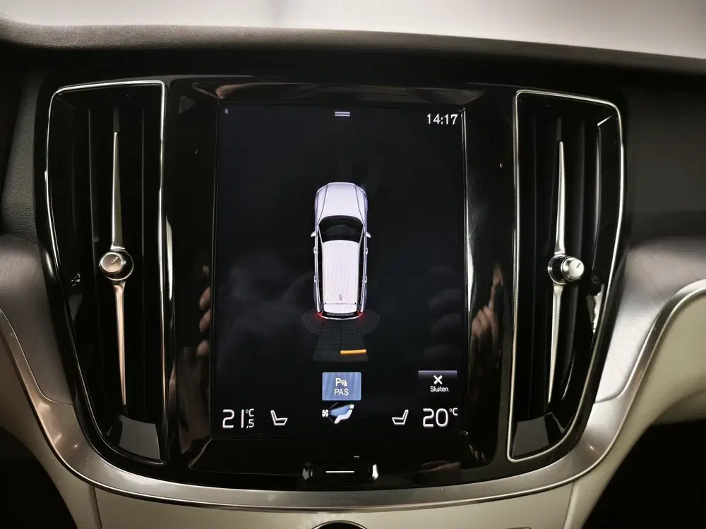 Volvo V60 2.0 B3 Momentum Business uit 2022, foto 12