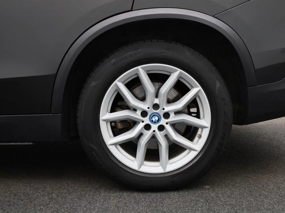 BMW X5 xDrive45e High Executive uit 2023, foto 13