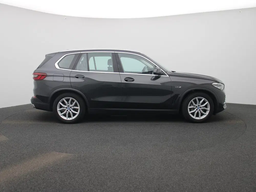 BMW X5 xDrive45e High Executive uit 2023, foto 6