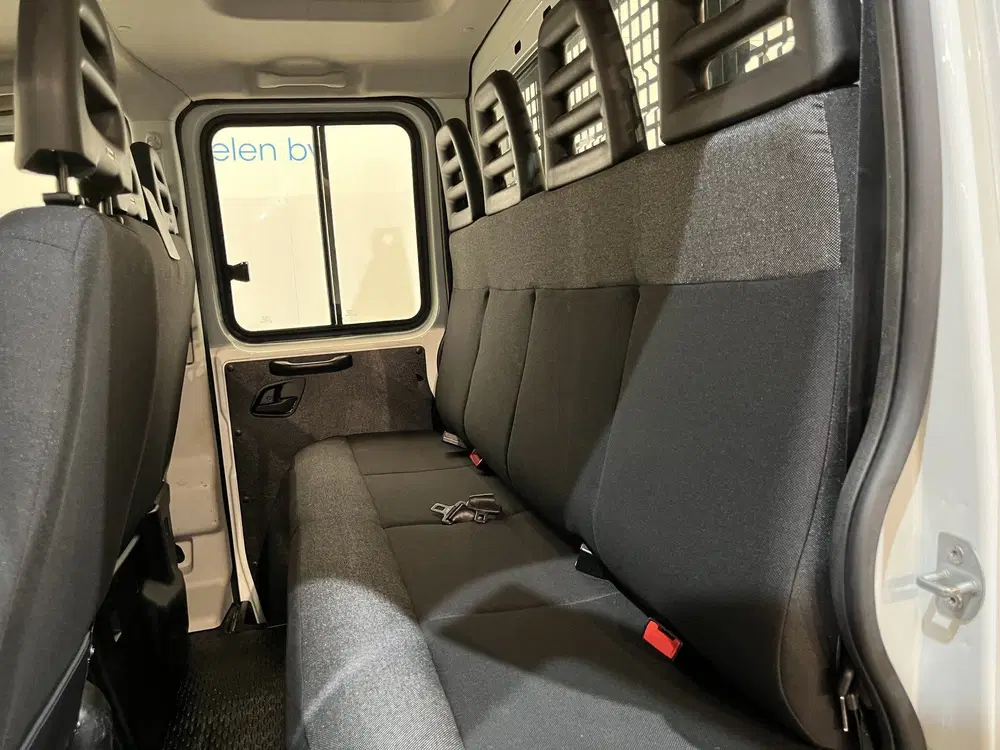 Iveco Daily 35S16 2.3 375 DC 7 pers. Open Laadbak uit 2024, foto 7