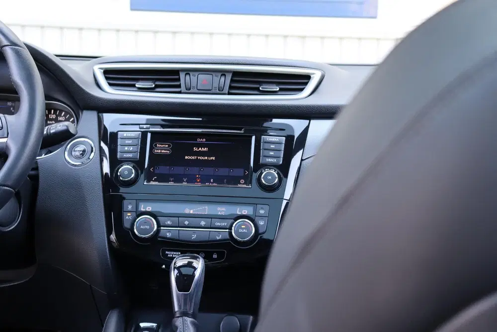 Nissan Qashqai 1.3 DIG-T Tekna + Pano uit 2019, foto 12