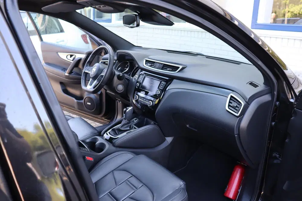 Nissan Qashqai 1.3 DIG-T Tekna + Pano uit 2019, foto 8