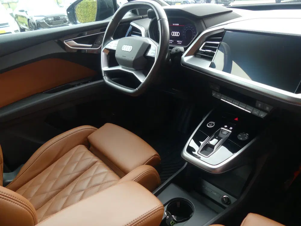 Audi Q4 e-tron 40 S-line 77 kWh (bj 2022) uit 2022, foto 2