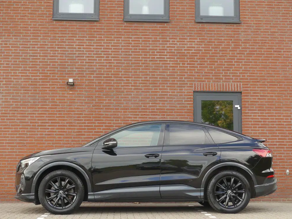 Audi Q4 e-tron 40 S-line 77 kWh (bj 2022) uit 2022, foto 3