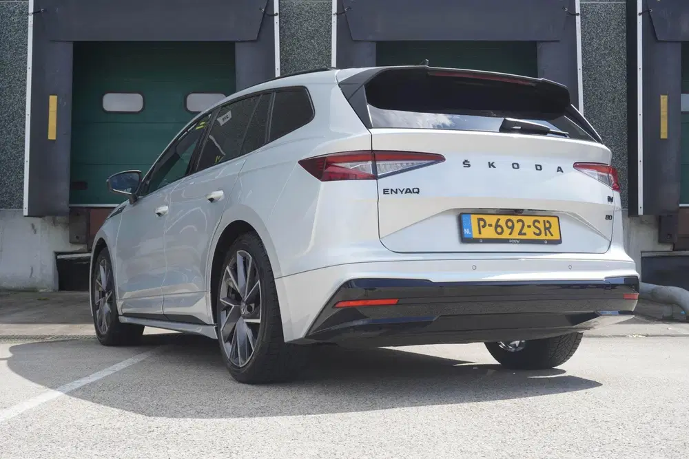 Skoda Enyaq 80 204pk Sportline uit 2022, foto 11