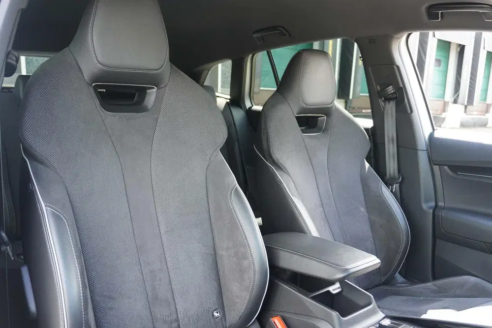 Skoda Enyaq 80 204pk Sportline uit 2022, foto 13