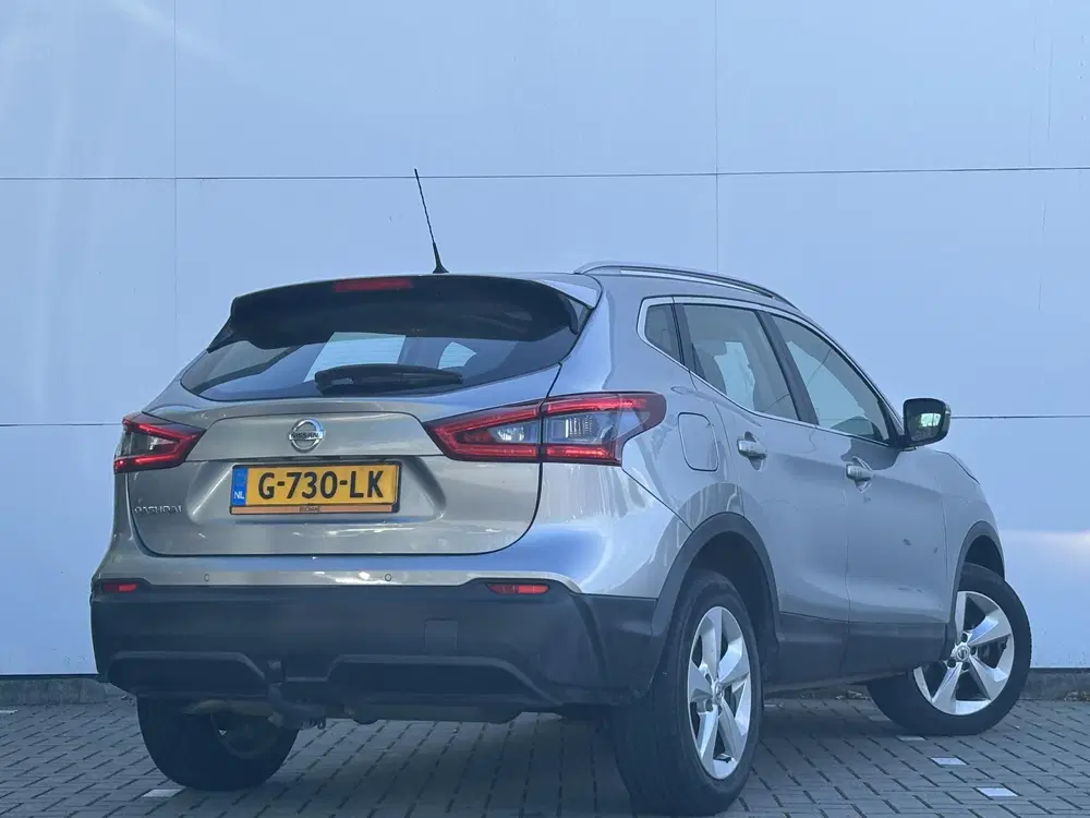 Nissan Qashqai 1.3 DIG-T Acenta l Navigatie l Bose l Pano uit 2019, foto 2