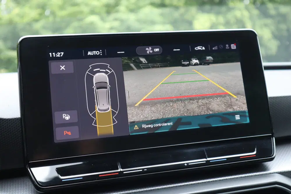SEAT Leon 1.0 TSI Style Business Intense uit 2021, foto 7