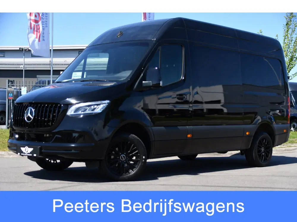 Mercedes-Benz Sprinter 319 1.9 CDI L2H2 RWD Black Edition Ca uit 2023