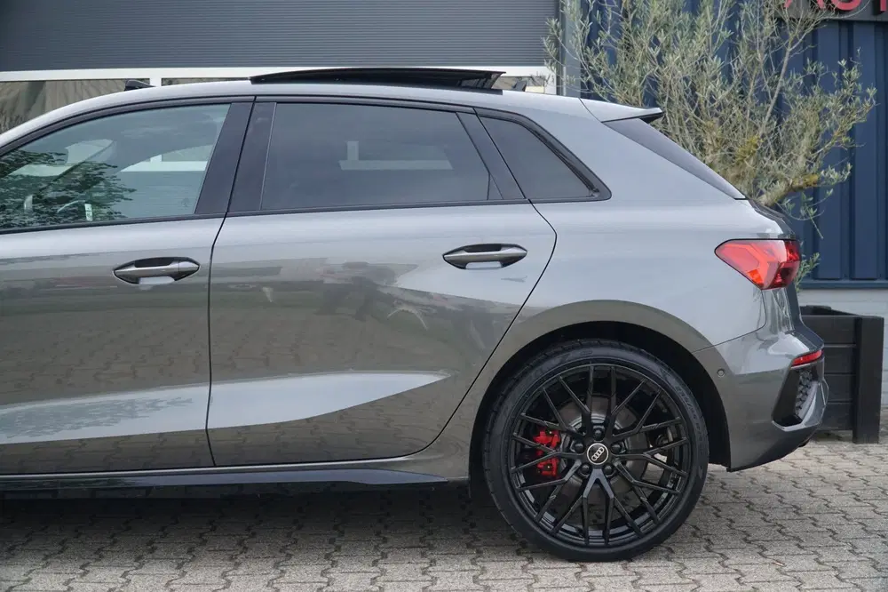 Audi A3 45 TFSI e S edition Competition 245PK PHEV uit 2023, foto 12