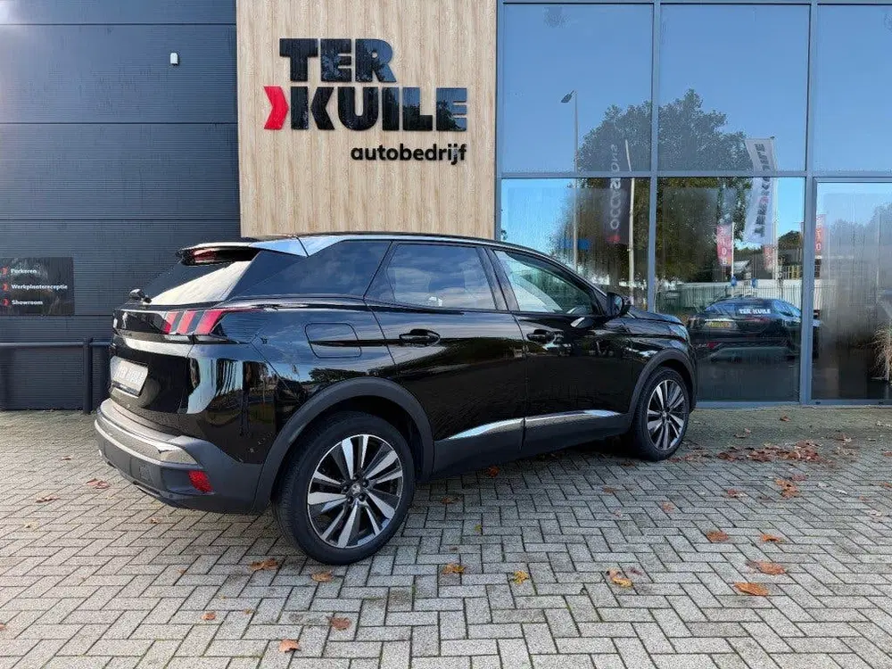 Peugeot 3008 1.2 PureTech Allure uit 2020, foto 2