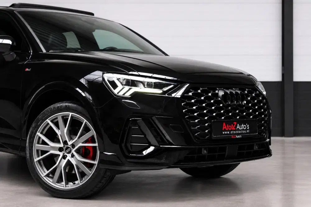 Audi Q3 45 TFSI e S Edition 3X S-Line PANO KEYLES uit 2023, foto 7