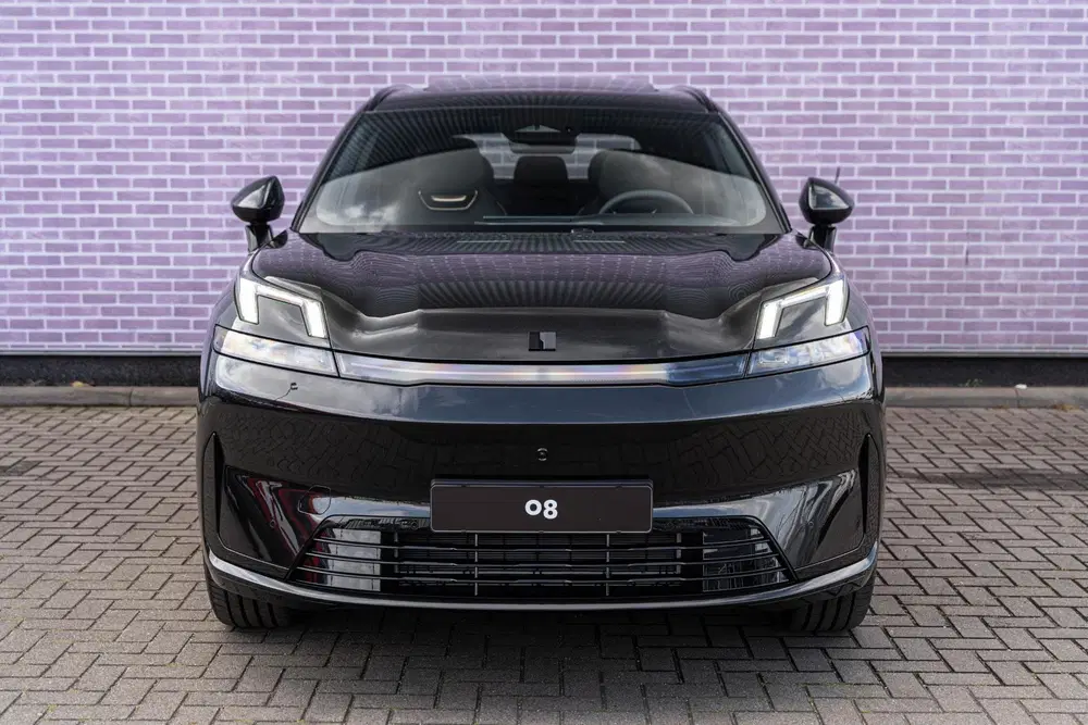 Lynk & Co 08 1.5 Plug-in Hybrid More uit 2025, foto 11