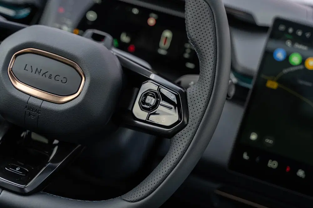 Lynk & Co 08 1.5 Plug-in Hybrid More uit 2025, foto 13