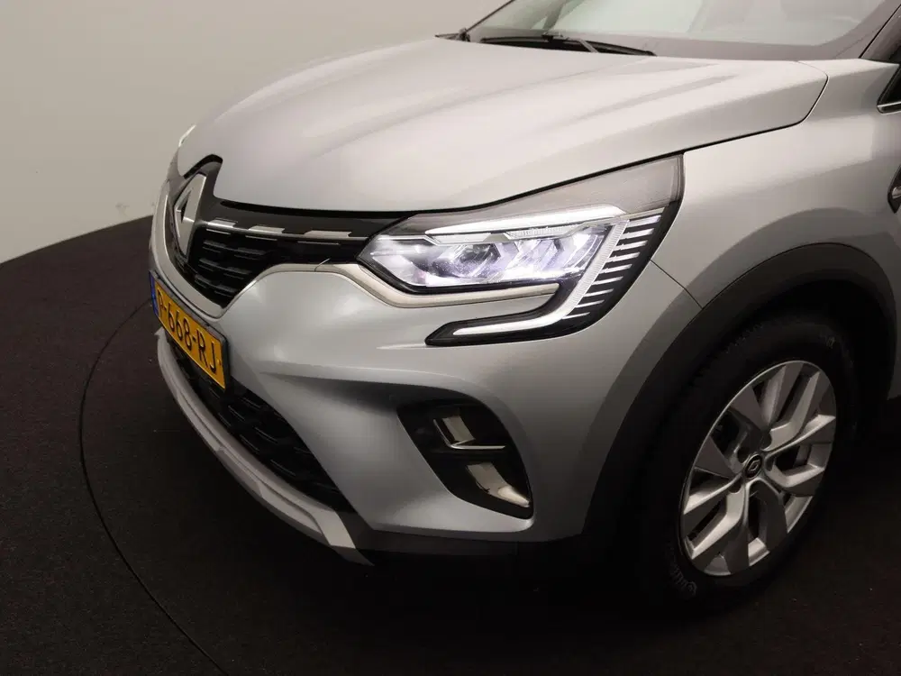 Renault Captur TCe 90 Intens uit 2022, foto 15