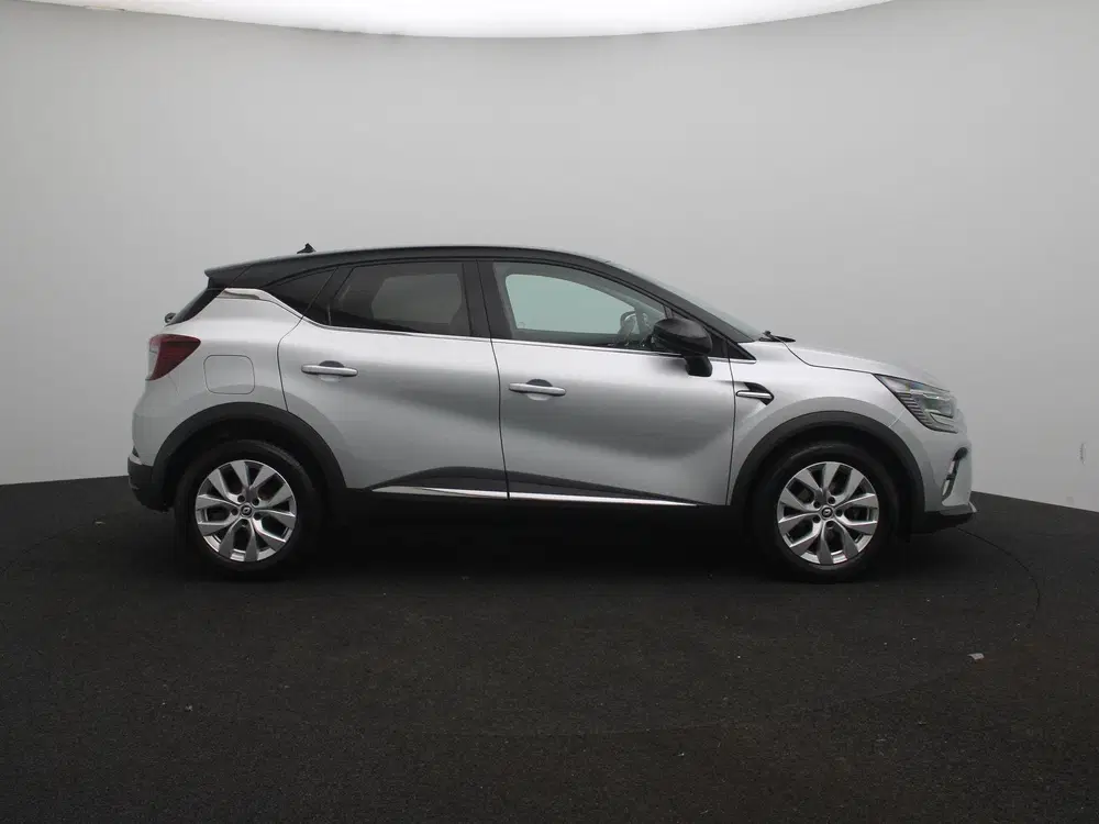 Renault Captur TCe 90 Intens uit 2022, foto 6