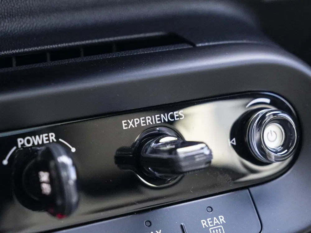 Mini Aceman E John Cooper Works L-pakket uit 2026, foto 15