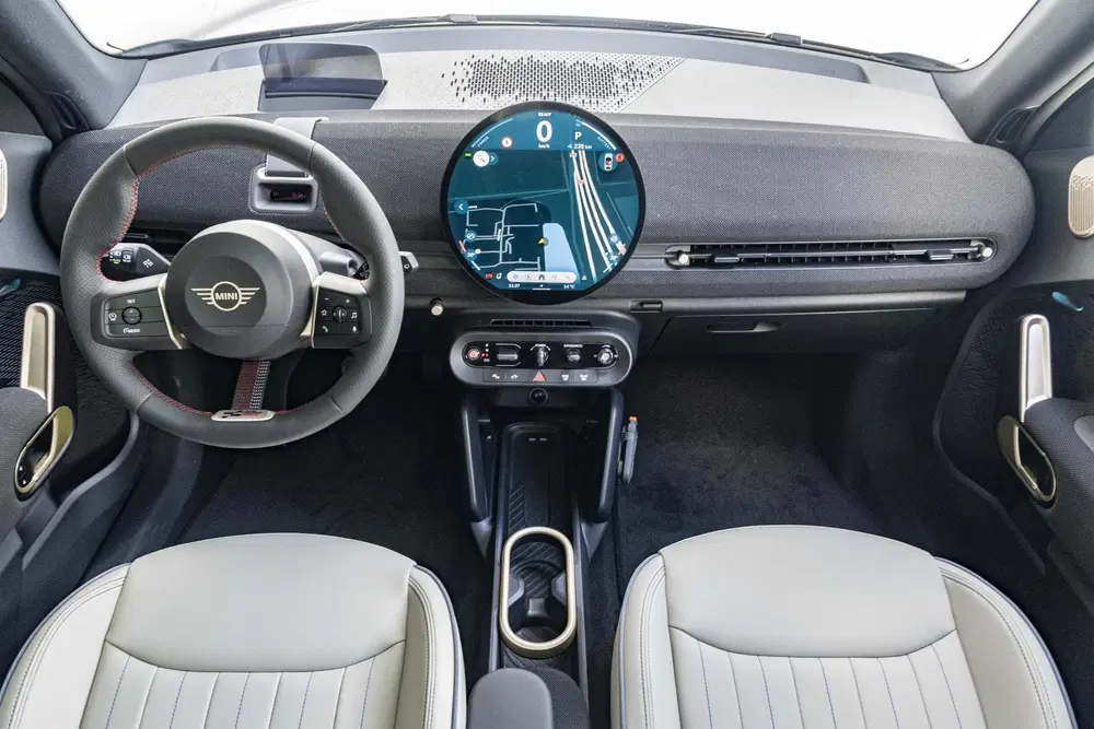 Mini Aceman E John Cooper Works L-pakket uit 2026, foto 3
