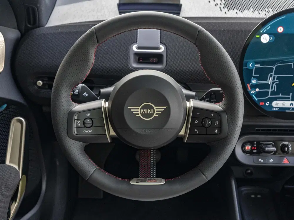 Mini Aceman E John Cooper Works L-pakket uit 2026, foto 9