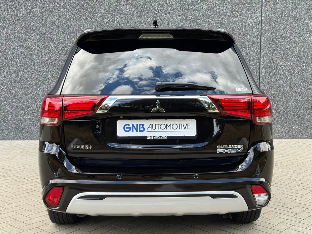 Mitsubishi Outlander 2.4 PHEV Instyle uit 2019, foto 6