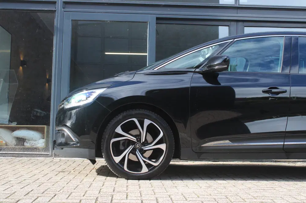 Renault Scenic 1.3 TCe Bose uit 2020, foto 11