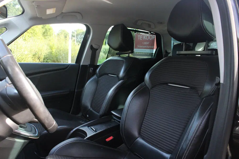 Renault Scenic 1.3 TCe Bose uit 2020, foto 5