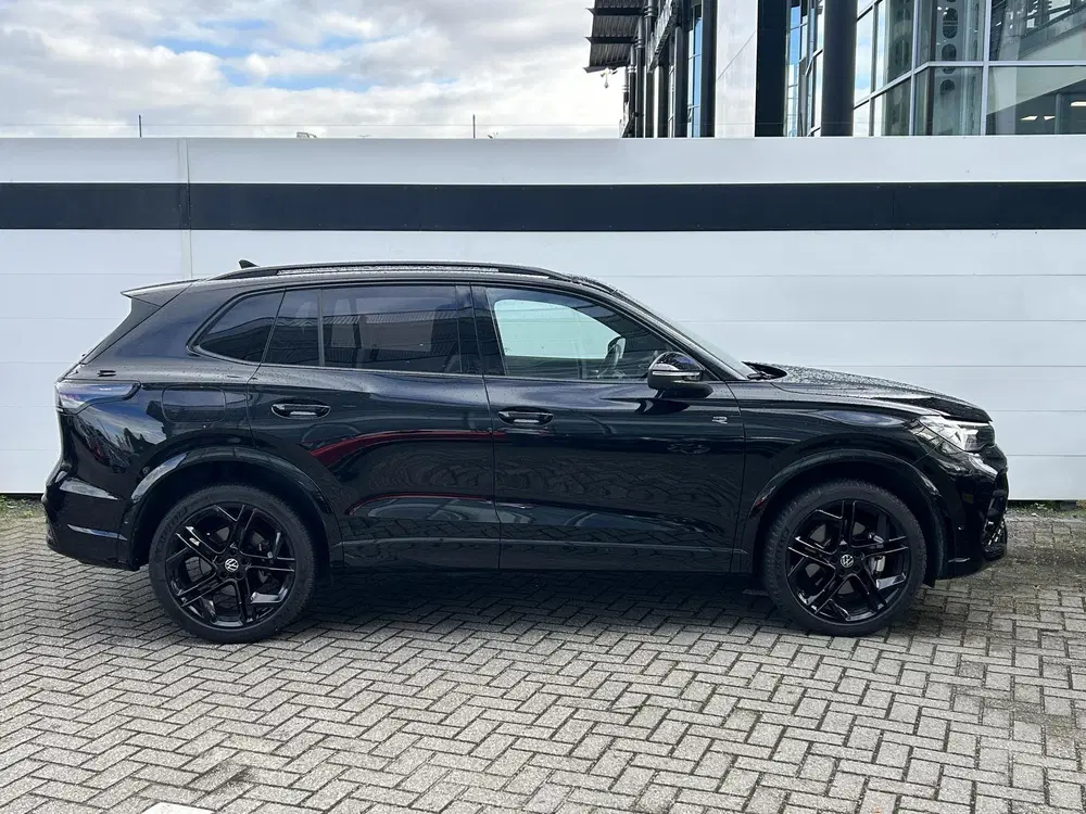 Volkswagen Tiguan 1.5 eHybrid R-Line Business uit 2024, foto 14
