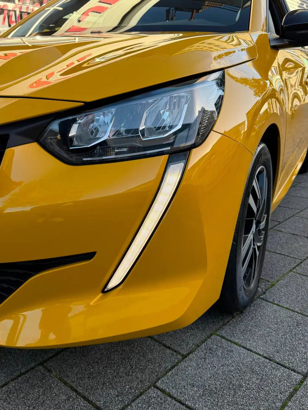 Peugeot 208 1.2 PureTech Road Trip uitv. uit 2022, foto 15