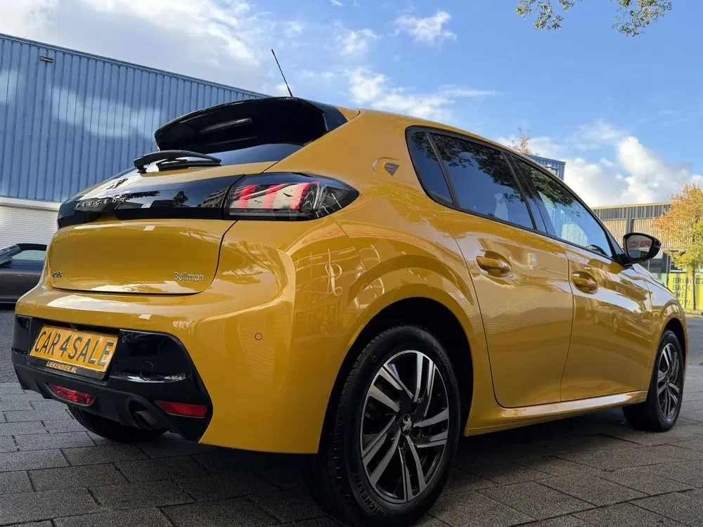 Peugeot 208 1.2 PureTech Road Trip uitv. uit 2022, foto 4