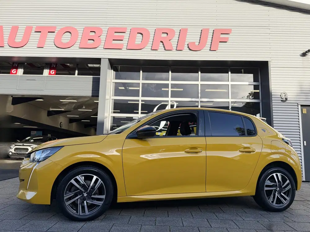 Peugeot 208 1.2 PureTech Road Trip uitv. uit 2022, foto 6