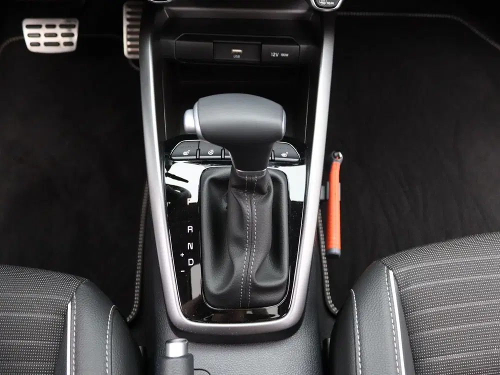 Kia Stonic 1.0 T-GDi MHEV GT-PlusLine uit 2024, foto 10