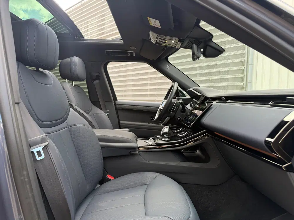 Land Rover Range Rover Sport 3.0 P440e Dynamic HSE Pano uit 2022, foto 8